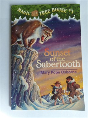 Magic Tree House 07: Sunset Of The Sabertooth 9780679863731 - фото 16365