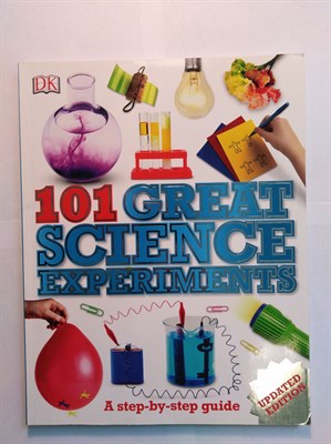 101 Great Science Experiments: A Step-By-Step Guide Paperback - фото 16551