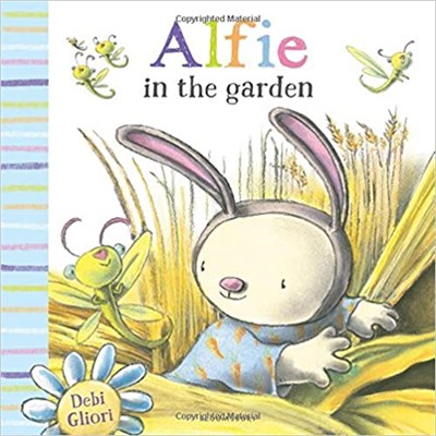 Alfie in the Garden - фото 5036